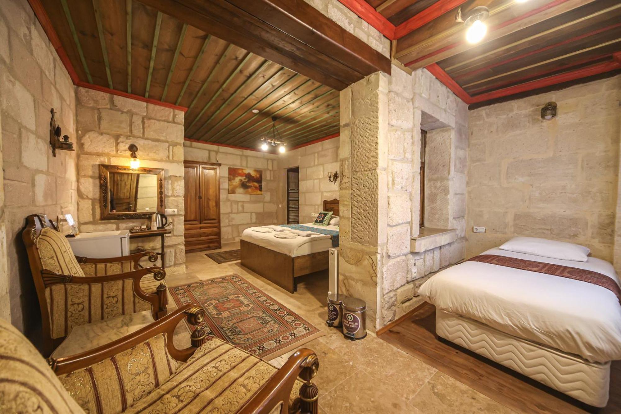 מלון גורמה Luwian Stone House מראה חיצוני תמונה