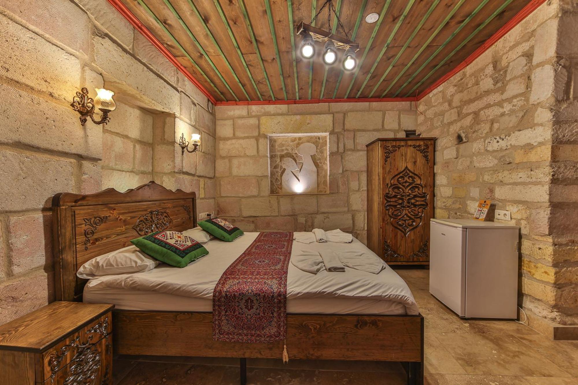 מלון גורמה Luwian Stone House חדר תמונה