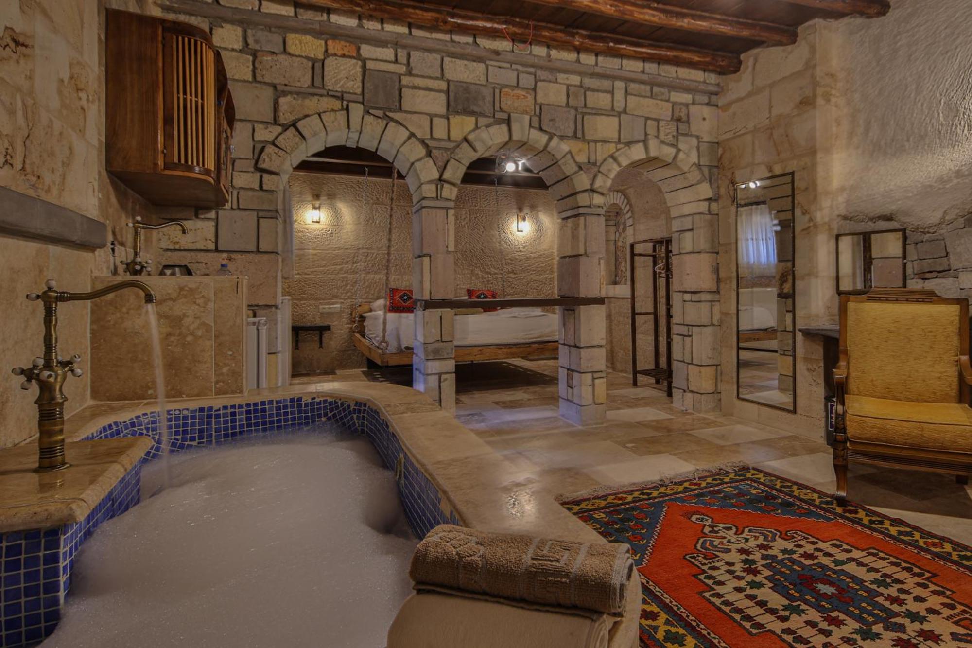 מלון גורמה Luwian Stone House מראה חיצוני תמונה